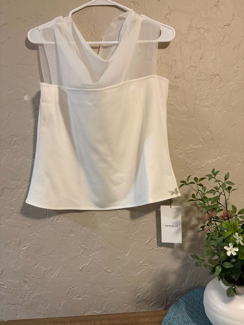 Marcella Cabrini Top Off White Size XL